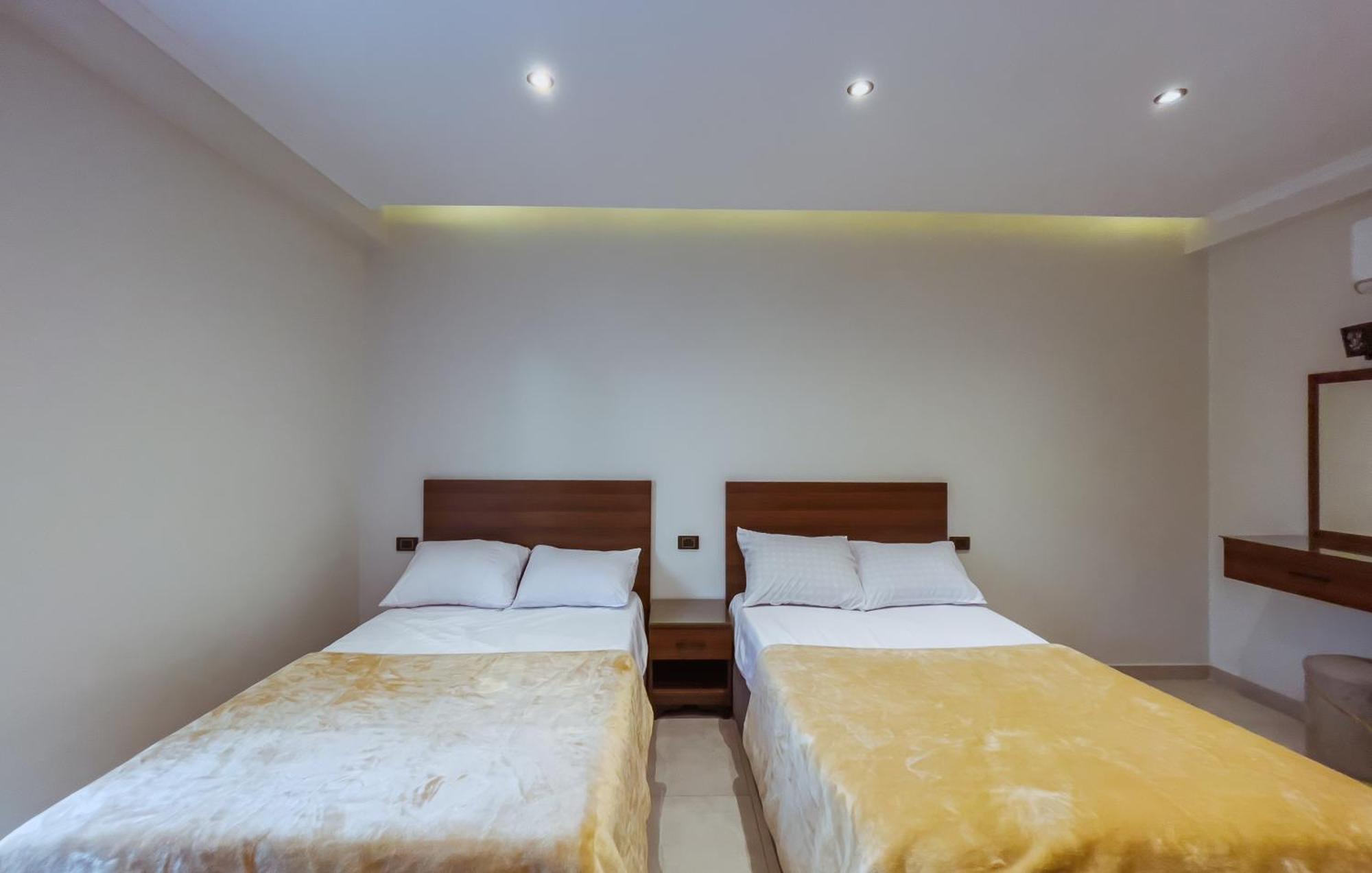 King Khufu Pyramids View Hotel Kafret el-Gabal Cameră foto