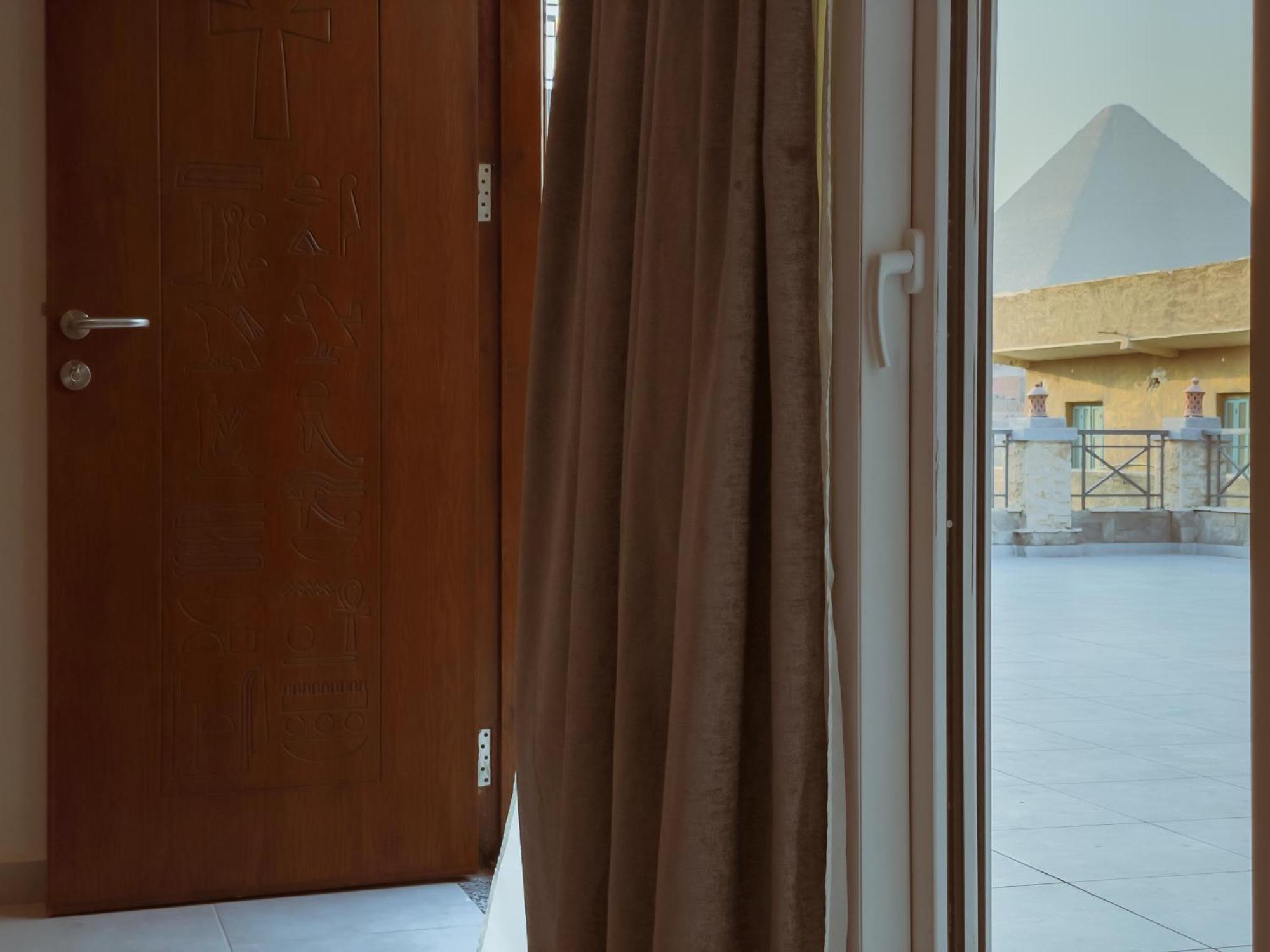 King Khufu Pyramids View Hotel Kafret el-Gabal Cameră foto