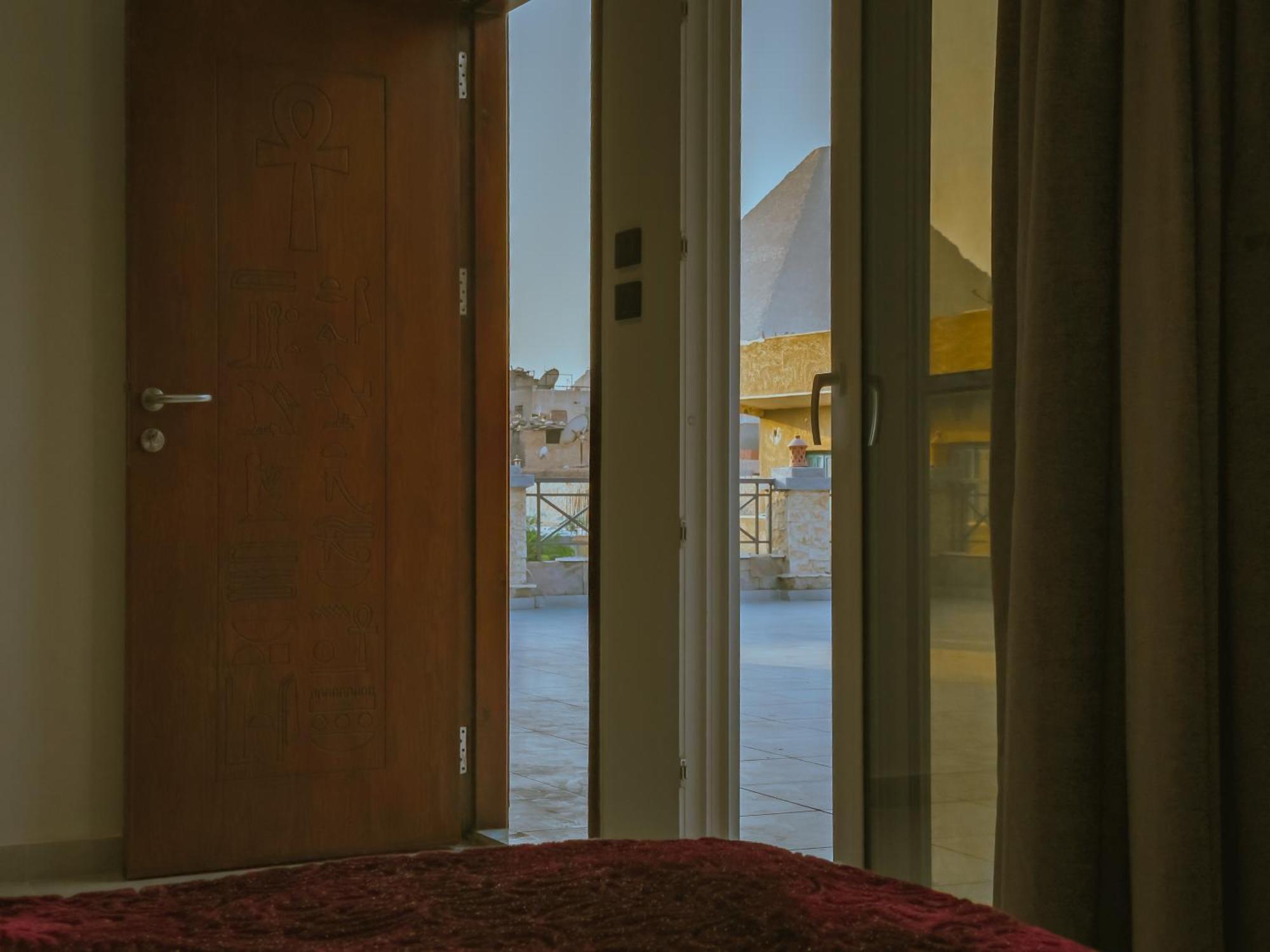 King Khufu Pyramids View Hotel Kafret el-Gabal Cameră foto